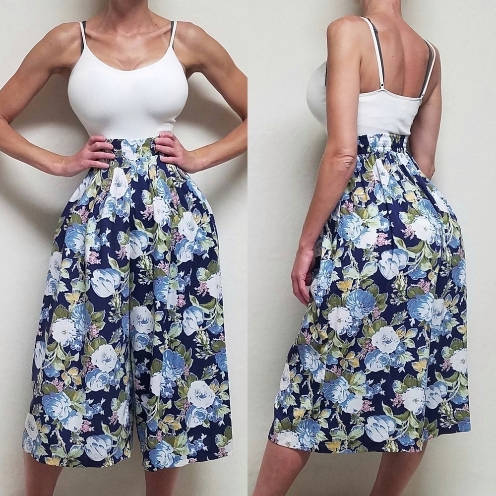 Vintage 80s Connections Volup Blue Rose Floral High Rise Wide Leg Guacho Pants